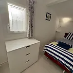 Apartman Duplex Front De Avec Terrasse Privee Gruissan